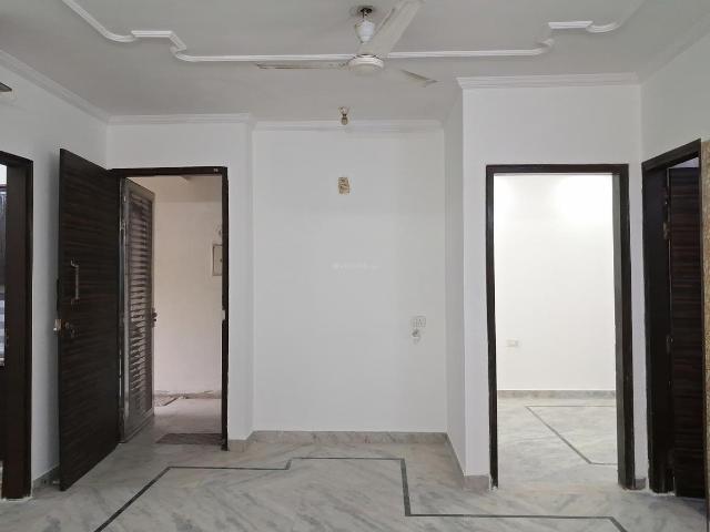 3 BHK Independent Builder Floor in Paschim Vihar for resale New Delhi. The reference number is 20104518