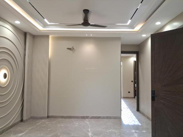3 BHK Independent Builder Floor in Paschim Vihar for resale New Delhi. The reference number is 20138106