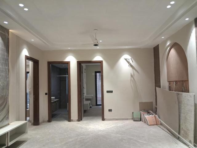 3 BHK Independent Builder Floor in Paschim Vihar for resale New Delhi. The reference number is 20204914