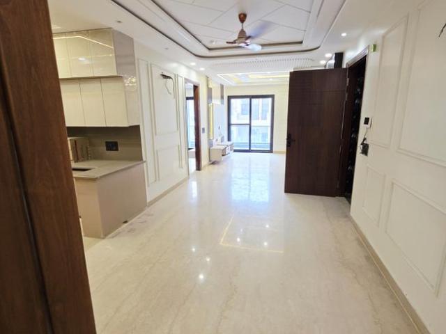 3 BHK Independent Builder Floor in Paschim Vihar for resale New Delhi. The reference number is 20235254