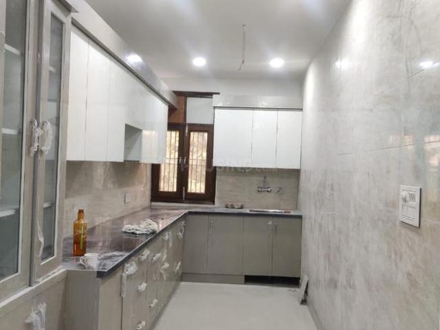 3 BHK Independent Builder Floor in Paschim Vihar for resale New Delhi. The reference number is 20242849