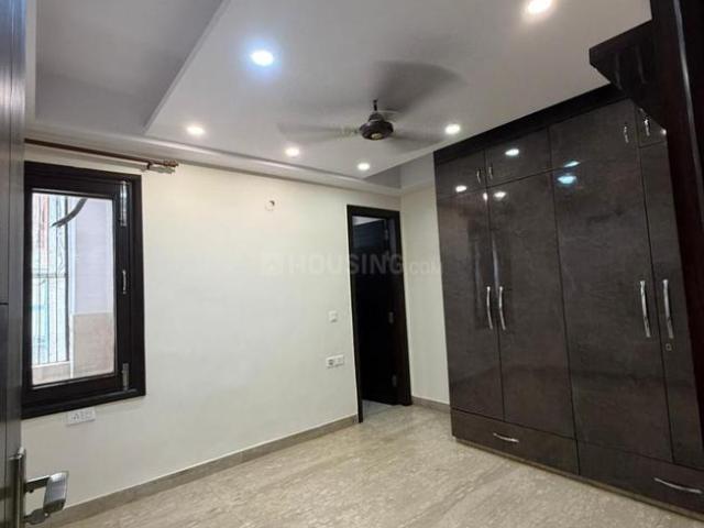 3 BHK Independent Builder Floor in Paschim Vihar for resale New Delhi. The reference number is 20247214
