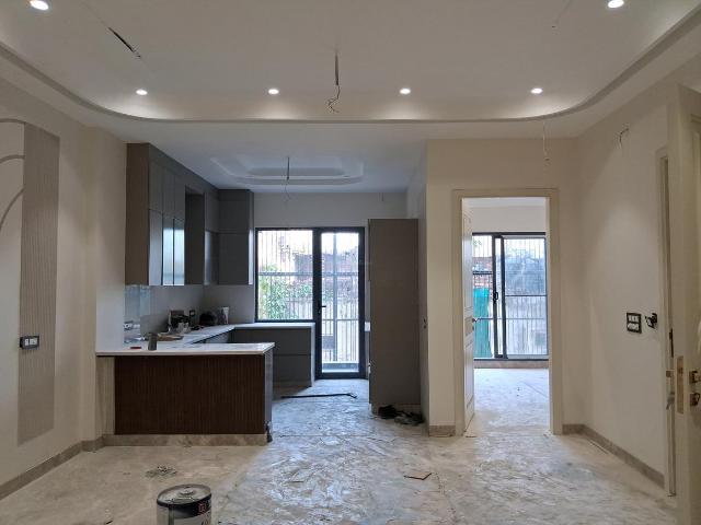 3 BHK Independent Builder Floor in Paschim Vihar for resale New Delhi. The reference number is 20248894