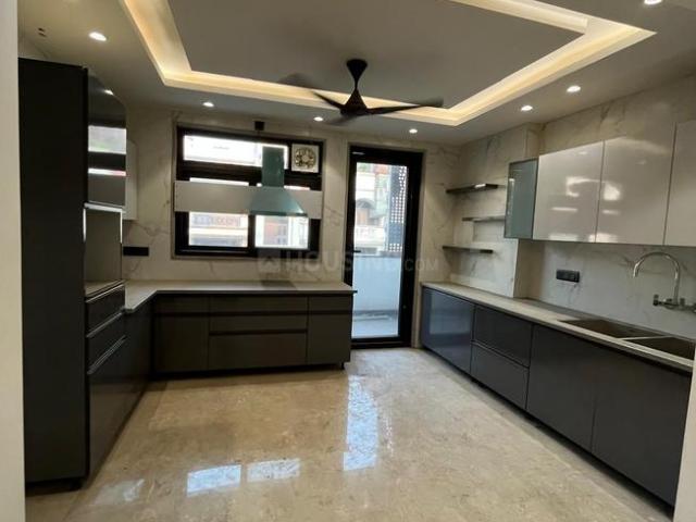 3 BHK Independent Builder Floor in Paschim Vihar for resale New Delhi. The reference number is 20264673