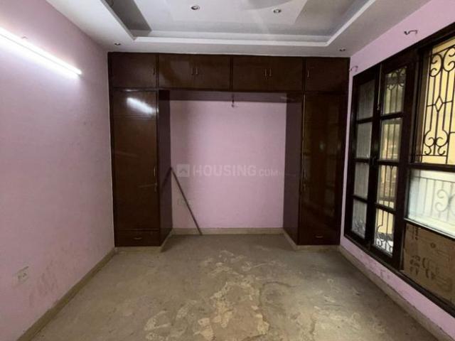3 BHK Independent Builder Floor in Paschim Vihar for resale New Delhi. The reference number is 20316675