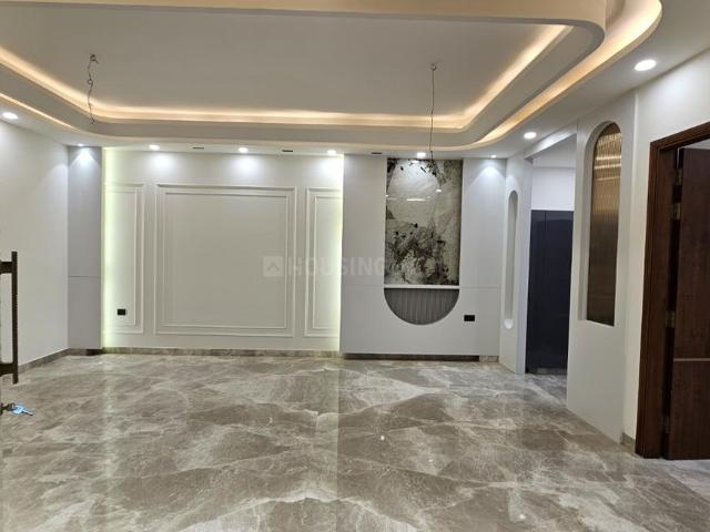 3 BHK Independent Builder Floor in Paschim Vihar for resale New Delhi. The reference number is 20362177