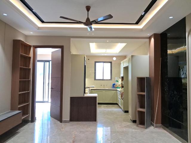 3 BHK Independent Builder Floor in Paschim Vihar for resale New Delhi. The reference number is 20398958