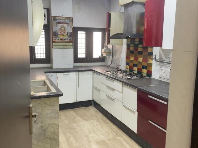 3 BHK Independent Builder Floor in Patel Nagar for rent New Delhi. The reference number is 16752121