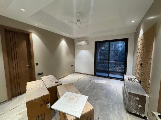 3 BHK Independent Builder Floor in Patel Nagar for resale Delhi Central. The reference number is 16972386