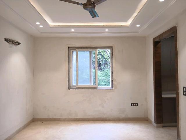 3 BHK Independent Builder Floor in Patel Nagar for resale Delhi Central. The reference number is 17558701