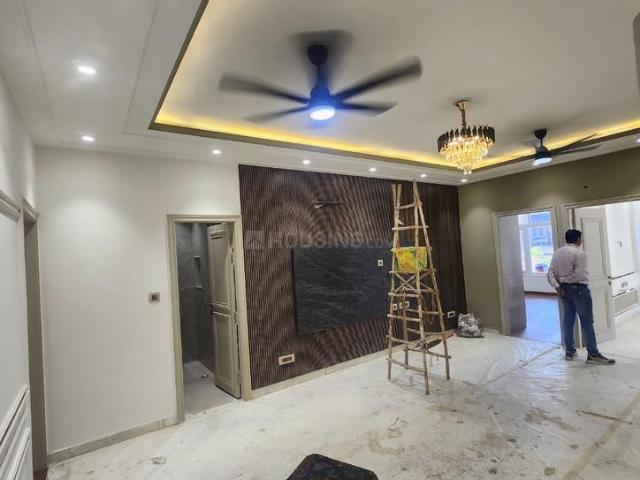 3 BHK Independent Builder Floor in Patel Nagar for resale Delhi Central. The reference number is 17753605