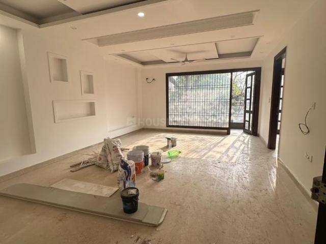 3 BHK Independent Builder Floor in Patel Nagar for resale Delhi Central. The reference number is 18814935