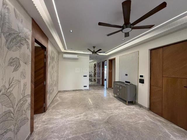 3 BHK Independent Builder Floor in Patel Nagar for resale New Delhi. The reference number is 19690138