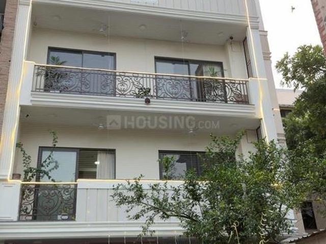 3 BHK Independent Builder Floor in Patel Nagar for resale New Delhi. The reference number is 20895145