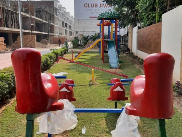 3 BHK Independent Builder Floor in Peer Muchalla for resale Zirakpur. The reference number is 13544735