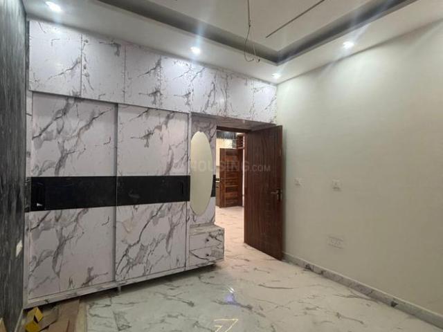 3 BHK Independent Builder Floor in Peer Muchalla for resale Zirakpur. The reference number is 17127254