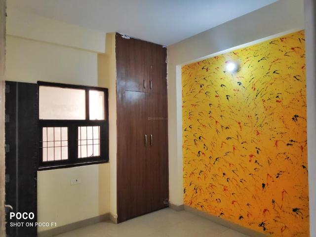 3 BHK Independent Builder Floor in Phase 2 for resale Noida. The reference number is 10031280