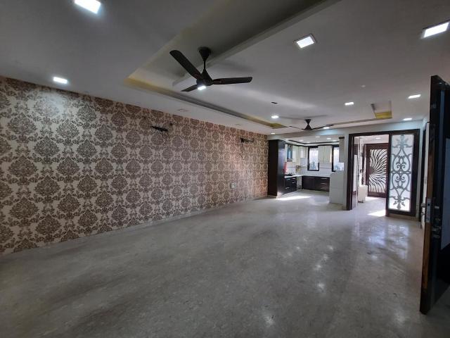 3 BHK Independent Builder Floor in Pitampura for rent New Delhi. The reference number is 8482010