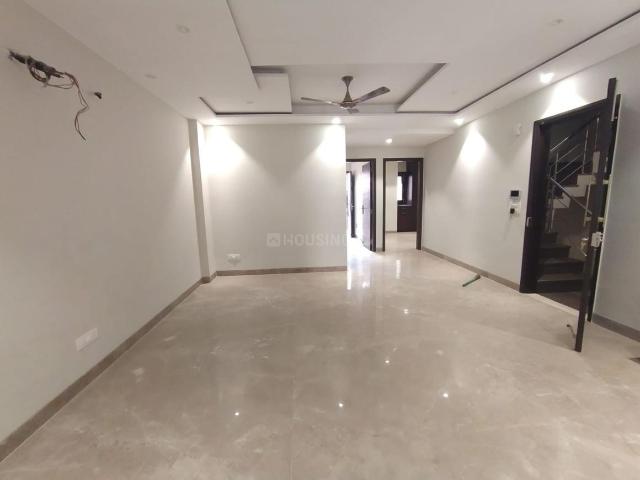 3 BHK Independent Builder Floor in Pitampura for resale New Delhi. The reference number is 18950476