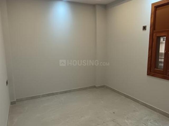 3 BHK Independent Builder Floor in Pitampura for resale New Delhi. The reference number is 19305110