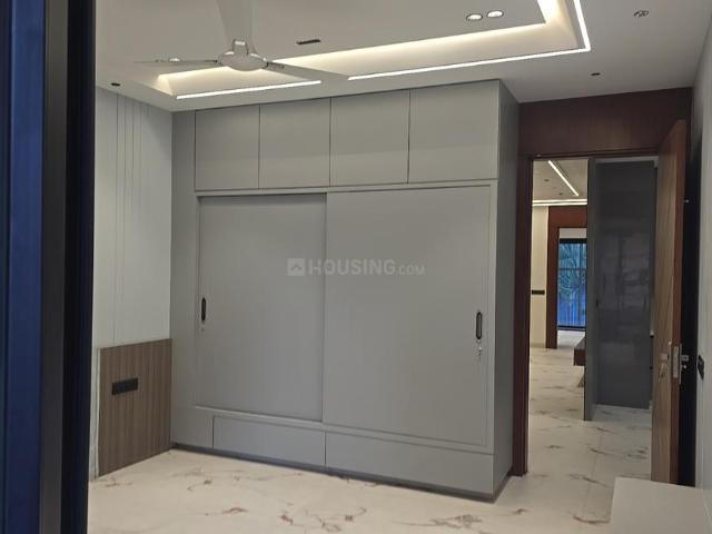 3 BHK Independent Builder Floor in Pitampura for resale New Delhi. The reference number is 19664331