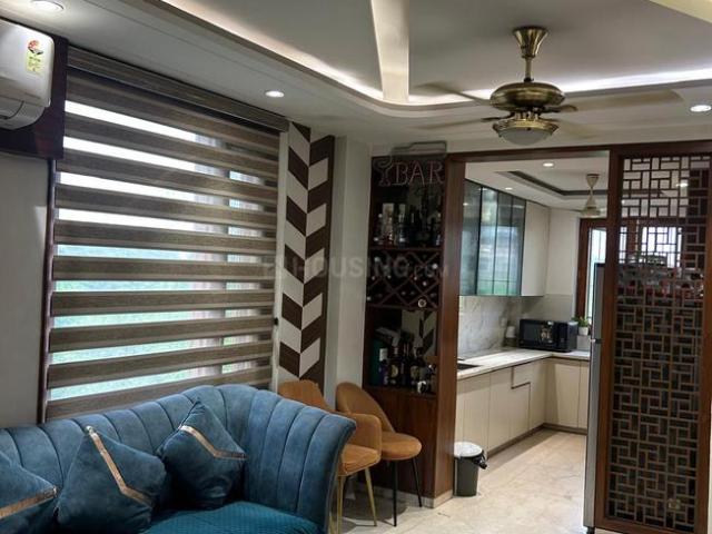 3 BHK Independent Builder Floor in Preet Vihar for resale New Delhi. The reference number is 20739627
