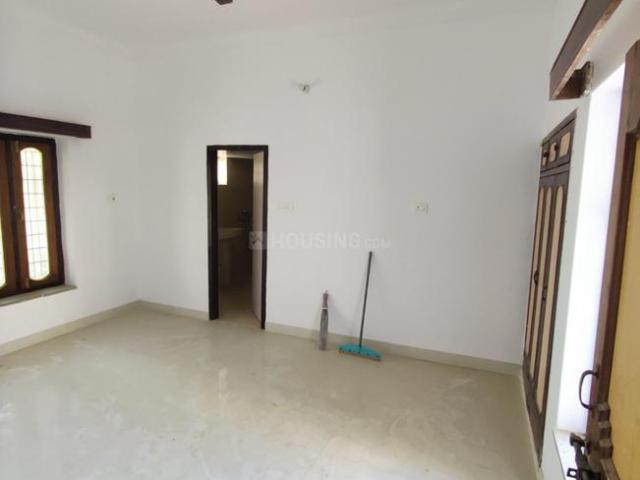 3 BHK Independent Builder Floor in Rabindra Palli Colony for rent Lucknow. The reference number is 20764070