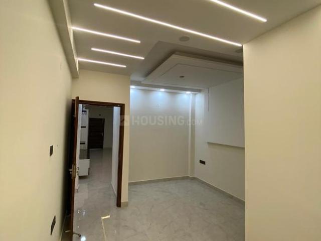 3 BHK Independent Builder Floor in Rajouri Garden for resale New Delhi. The reference number is 14043046