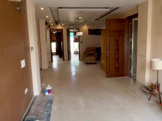 3 BHK Independent Builder Floor in Rajouri Garden for resale New Delhi. The reference number is 19913142