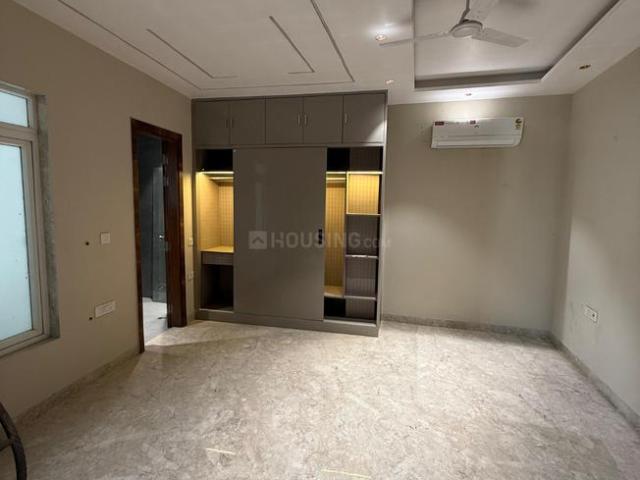 3 BHK Independent Builder Floor in Rajouri Garden for resale New Delhi. The reference number is 20613729