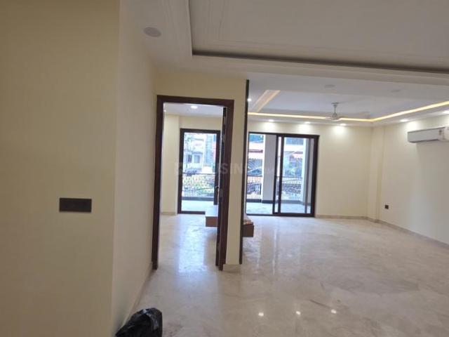 3 BHK Independent Builder Floor in Rajouri Garden for resale New Delhi. The reference number is 20788733