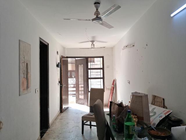 3 BHK Independent Builder Floor in Ramesh Nagar for rent New Delhi. The reference number is 19584178
