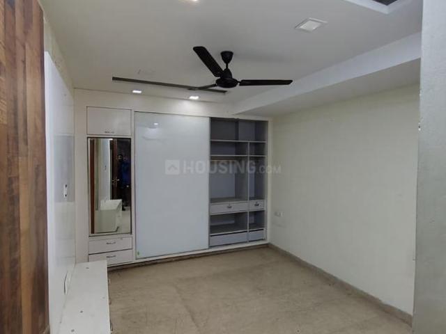 3 BHK Independent Builder Floor in Ramesh Nagar for rent New Delhi. The reference number is 19893482