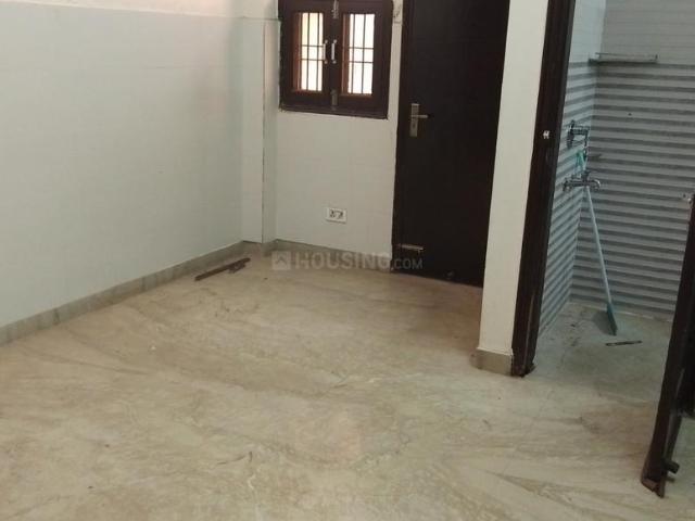 3 BHK Independent Builder Floor in Ramesh Nagar for rent New Delhi. The reference number is 20059008