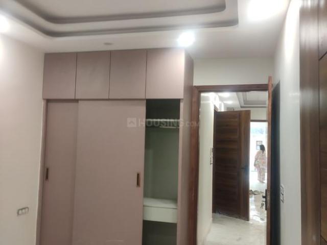 3 BHK Independent Builder Floor in Ramesh Nagar for rent New Delhi. The reference number is 20386820