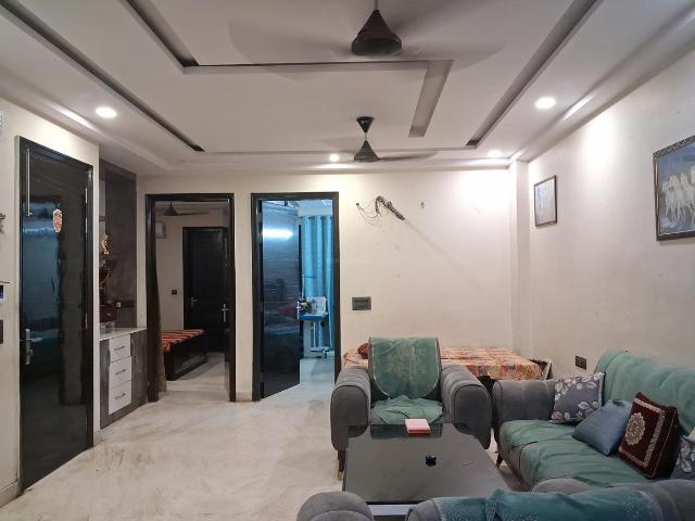 3 BHK Independent Builder Floor in Ramesh Nagar for resale New Delhi. The reference number is 20910316