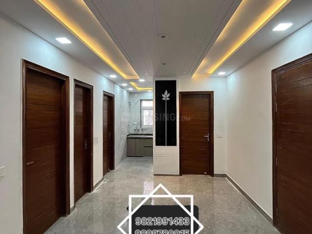 3 BHK Independent Builder Floor in Rohini Sector 28 for resale North West Delhi. The reference number is 16891305