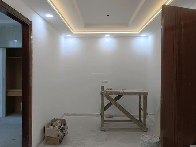 3 BHK Independent Builder Floor in Rohini Sector 28 for resale New Delhi. The reference number is 18220320
