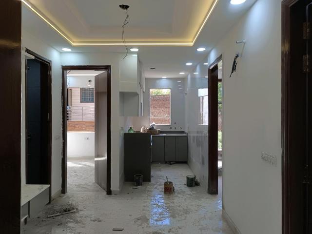 3 BHK Independent Builder Floor in Rohini Sector 28 for resale New Delhi. The reference number is 18220343
