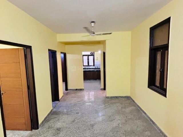 3 BHK Independent Builder Floor in Sultanpur for rent New Delhi. The reference number is 20067827