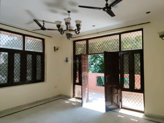 3 BHK Independent Builder Floor in Sushant Lok Phase 1 for rent Gurgaon. The reference number is 13243575