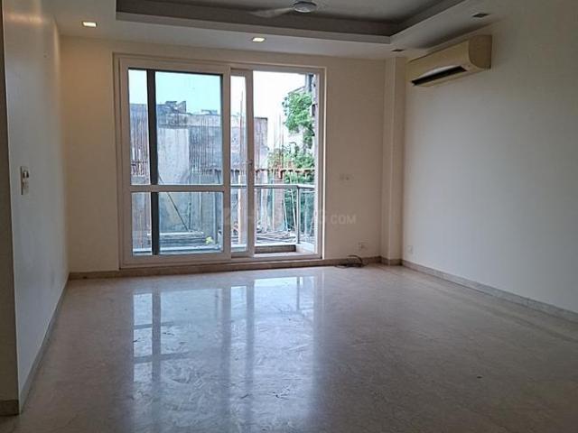 3 BHK Independent Builder Floor in Safdarjung Development Area for resale New Delhi. The reference number is 19800237