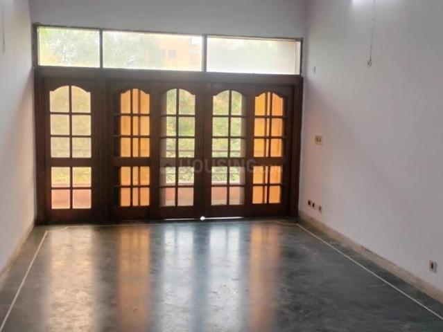3 BHK Independent Builder Floor in Safdarjung Enclave for rent New Delhi. The reference number is 20960694