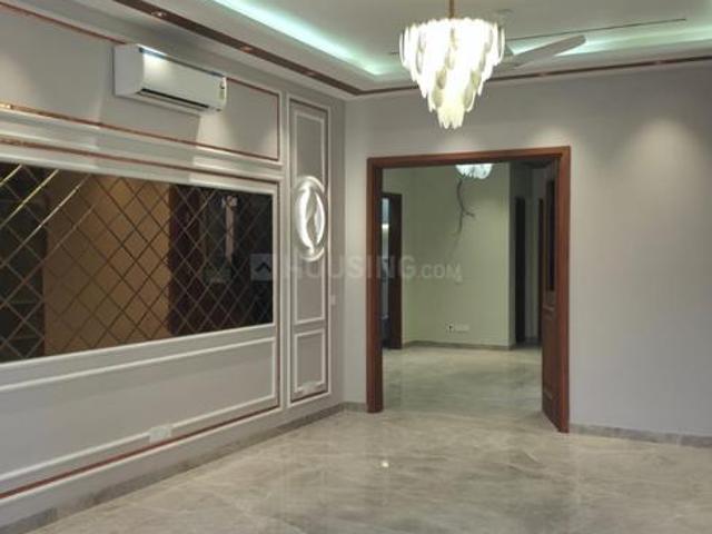 3 BHK Independent Builder Floor in Safdarjung Enclave for rent New Delhi. The reference number is 21013429