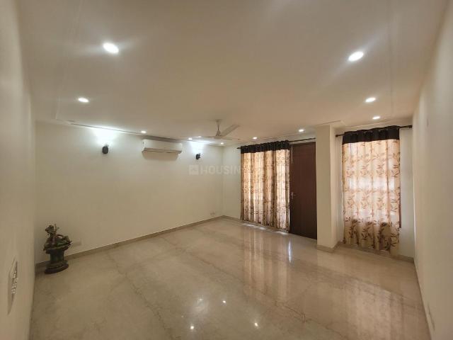 3 BHK Independent Builder Floor in Safdarjung Enclave for resale New Delhi. The reference number is 16359782