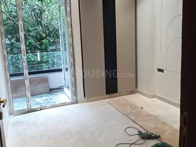3 BHK Independent Builder Floor in Safdarjung Enclave for resale New Delhi. The reference number is 20789394