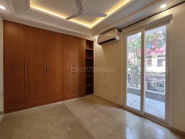 3 BHK Independent Builder Floor in Safdarjung Enclave for resale New Delhi. The reference number is 20792229
