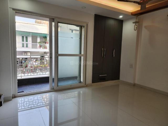 3 BHK Independent Builder Floor in Safdarjung Enclave for resale New Delhi. The reference number is 20867435