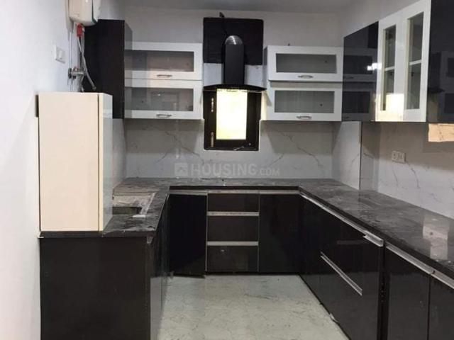 3 BHK Independent Builder Floor in Saket for rent New Delhi. The reference number is 18456151