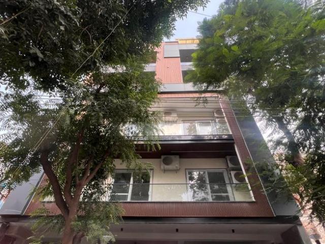 3 BHK Independent Builder Floor in Saket for rent New Delhi. The reference number is 20585909